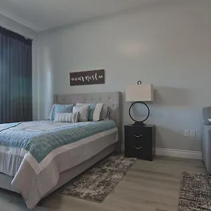 Apartment Newly Renovated Modern, Las Vegas